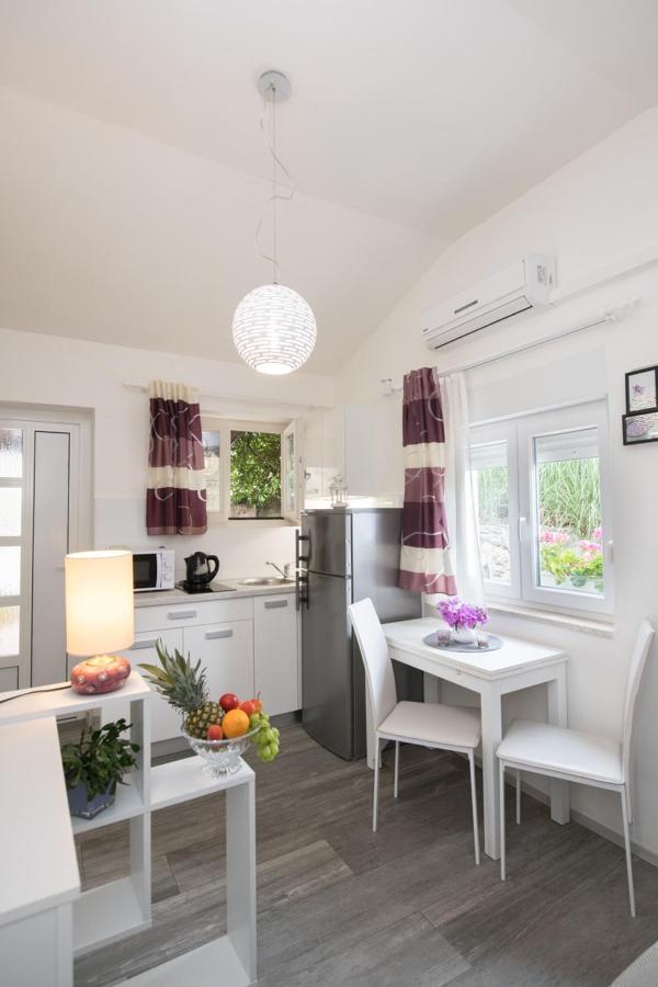 Ana Apartment