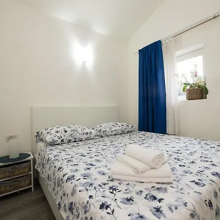 Apartments Ana Abbazia Esterno foto