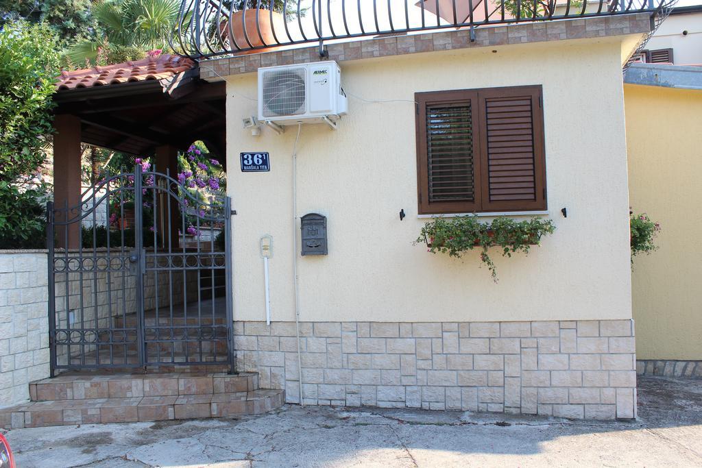Ana * Opatija